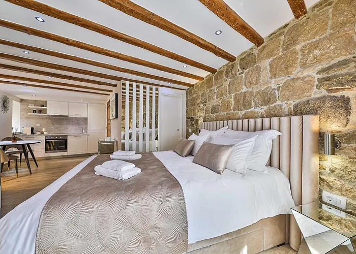 Old Town Pearl * Split